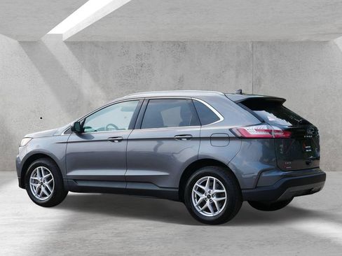 Certified 2024 Ford Edge SEL w/ Convenience Package AWD/4WD image 4