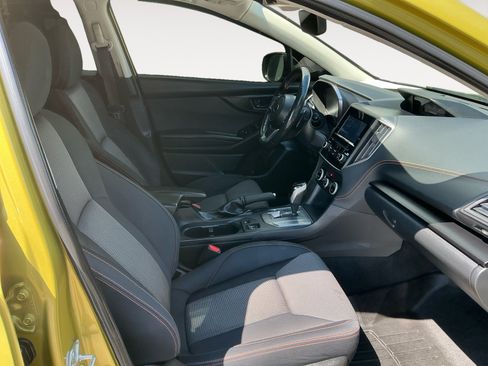 Used 2021 Subaru Crosstrek 2.0i Premium w/ Moonroof Package AWD/4WD image 15