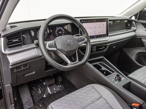 New 2026 Volkswagen Tiguan S FWD image 6