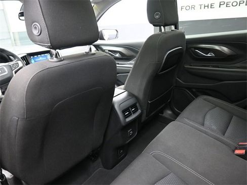 Used 2023 GMC Terrain SLE w/ Driver Convenience Package image 23
