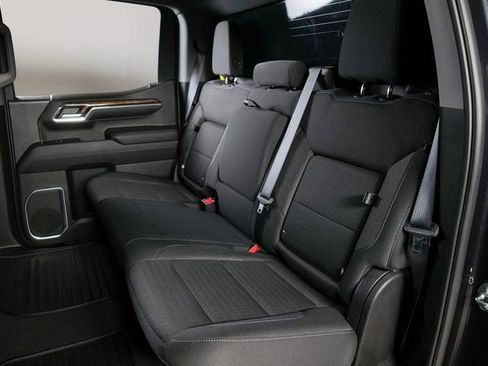 Used 2022 GMC Sierra 1500 Elevation image 5