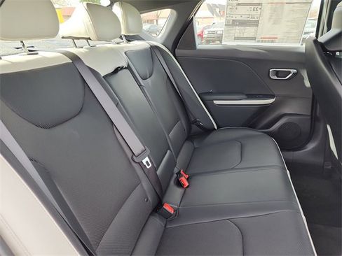 New 2025 Kia K4 GT-Line w/ GT-Line Premium Package image 17