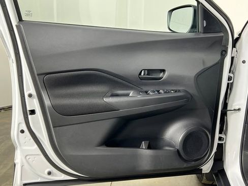 Used 2023 Nissan Kicks S image 20