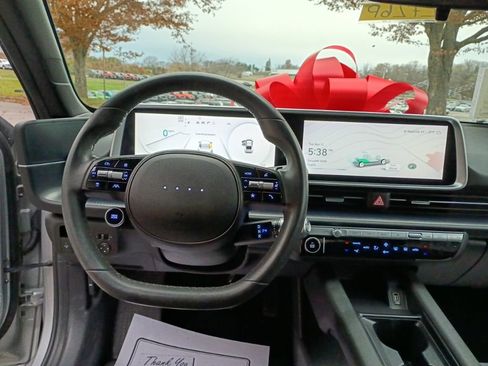 Used 2023 Hyundai Ioniq 6 SE image 19