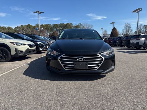 Used 2018 Hyundai Elantra SEL image 6
