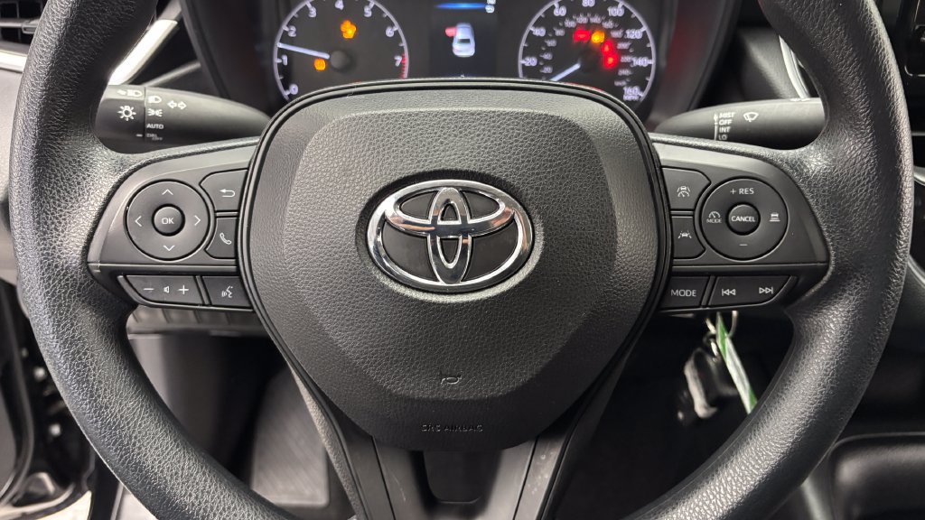 Used 2024 Toyota Corolla LE FWD image 20