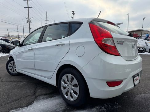 Used 2016 Hyundai Accent SE image 9