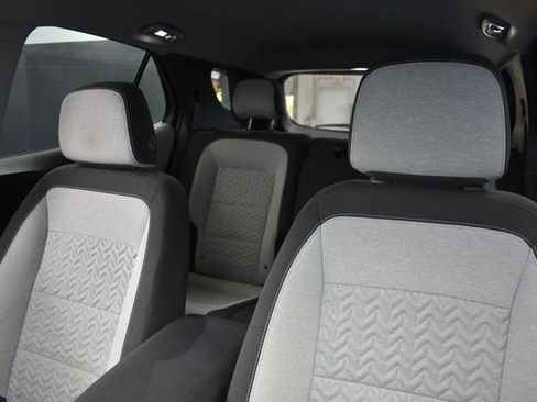 Used 2024 Chevrolet Equinox LT image 15