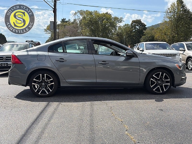 Used 2018 Volvo S60 T5 Dynamic w/ Vision Package AWD/4WD image 7