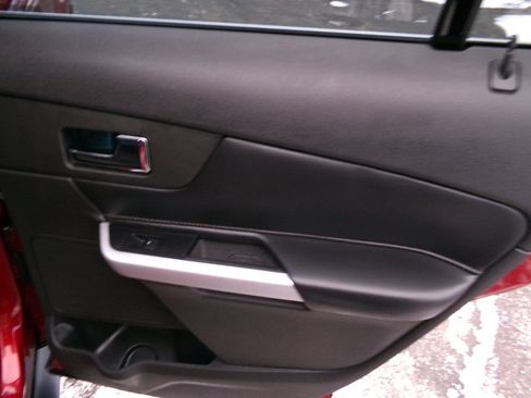 Used 2013 Ford Edge Limited image 42