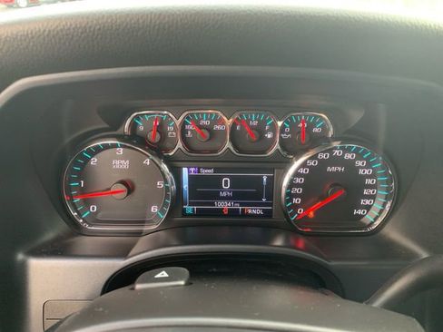 Used 2018 Chevrolet Silverado 1500 LT w/ All Star Edition image 20