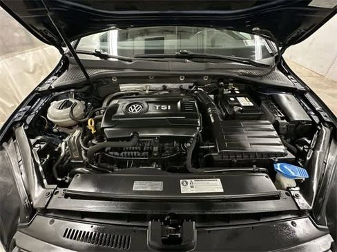 Used 2017 Volkswagen GTI S image 23