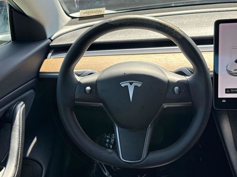 Used 2021 Tesla Model 3 Long Range AWD/4WD image 14