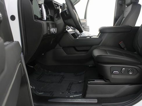 New 2026 GMC Sierra 2500 Denali w/ Denali Reserve Package image 21