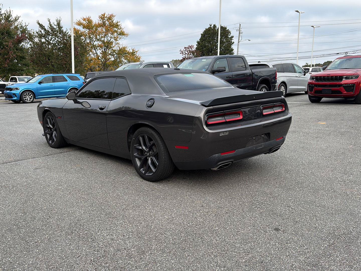 Used 2020 Dodge Challenger R/T w/ Blacktop Package RWD image 3
