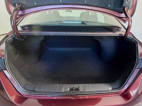 Certified 2024 Nissan Sentra SV FWD image 22