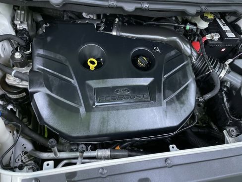 Used 2016 Ford Edge Titanium w/ Equipment Group 302A image 17