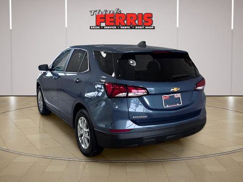Used 2024 Chevrolet Equinox LS w/ LS Convenience Package FWD image 3
