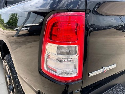 Used 2019 RAM 1500 Big Horn AWD/4WD image 32