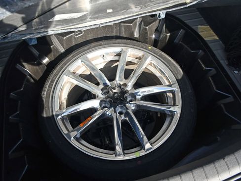 Used 2015 Chevrolet SS Sedan 4D image 24