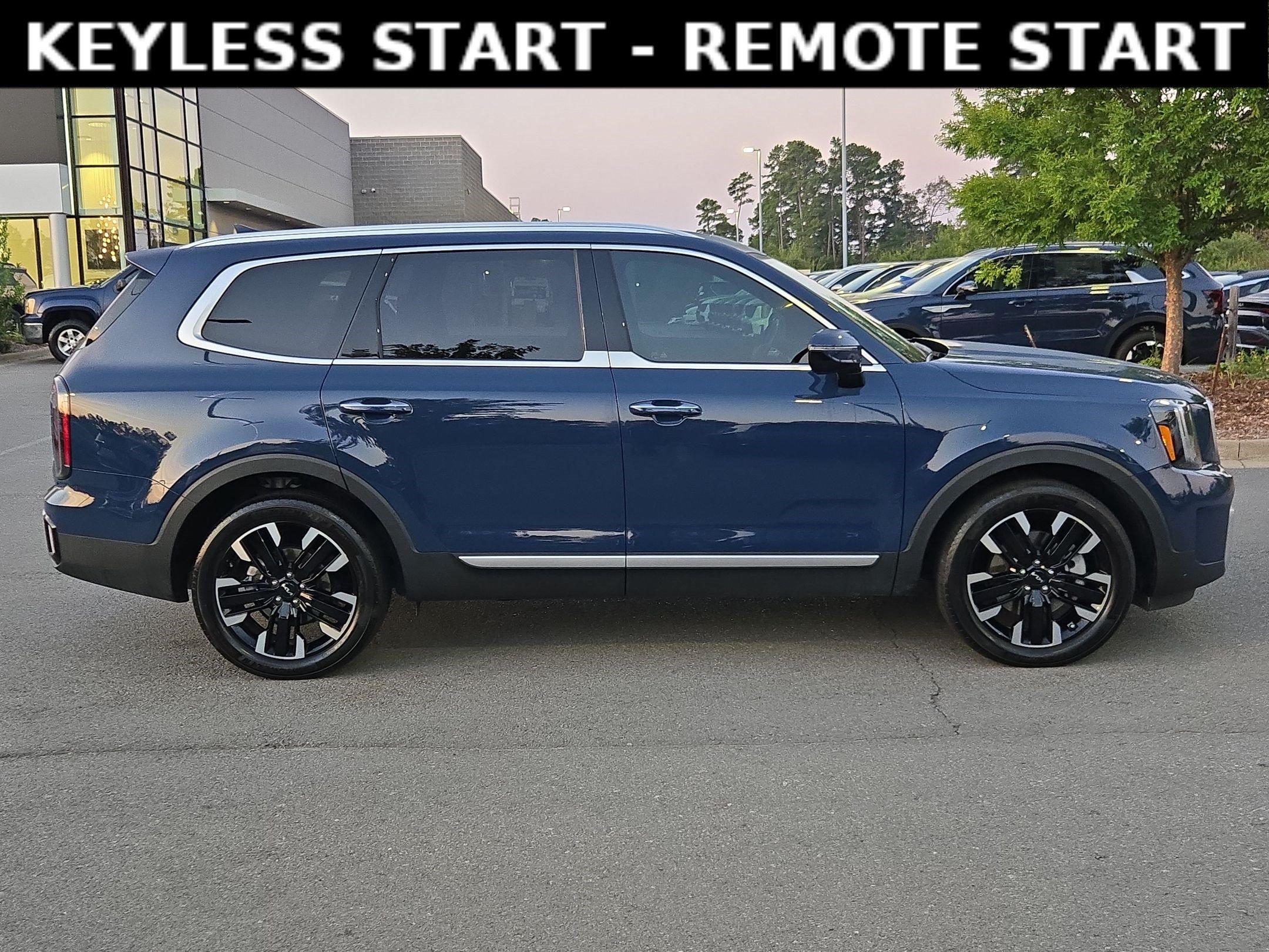 Used 2024 Kia Telluride SX AWD/4WD image 8