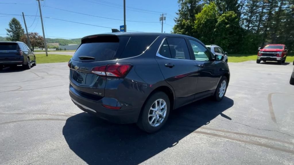 Used 2022 Chevrolet Equinox LT AWD/4WD image 8