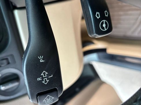 Used 2003 BMW 530i 530i image 20