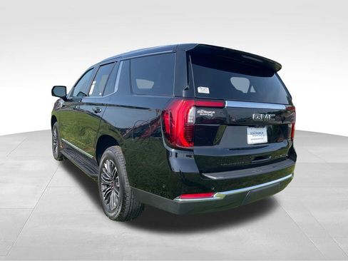 Used 2026 GMC Yukon Elevation w/ Elevation Premium Package AWD/4WD image 3
