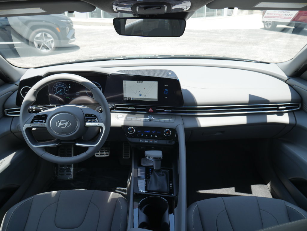 New 2026 Hyundai Elantra SEL FWD image 39