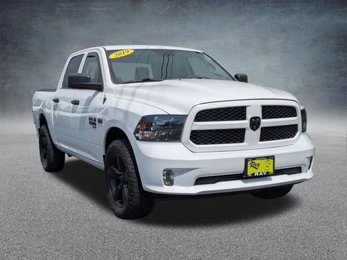 Certified 2019 RAM 1500 Express w/ Express Value Package AWD/4WD image 1