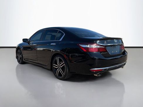 Used 2017 Honda Accord Sport Special Edition image 5