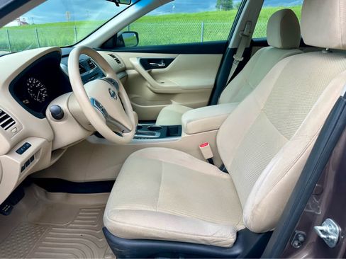 Used 2015 Nissan Altima 2.5 S w/ Power Driver Seat Package FWD image 12
