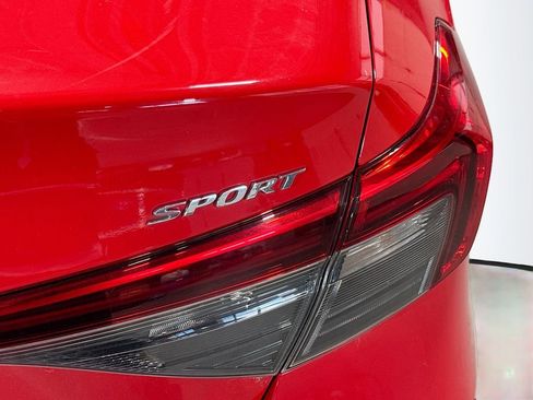 Used 2022 Honda Civic Sport image 13