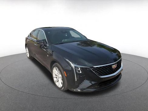 Used 2026 Cadillac CT5 Premium Luxury AWD/4WD image 3