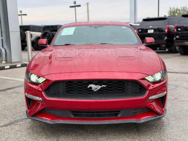 Used 2020 Ford Mustang Coupe RWD image 2