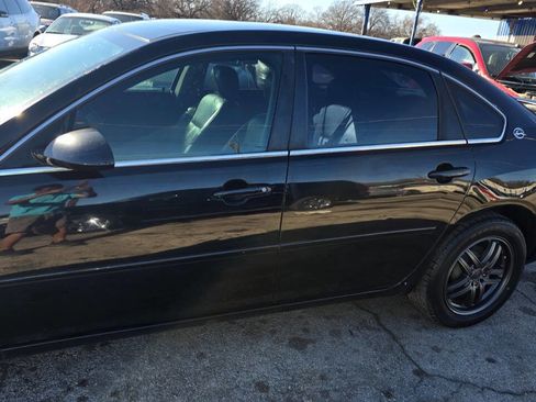 Used 2007 Chevrolet Impala LT image 2