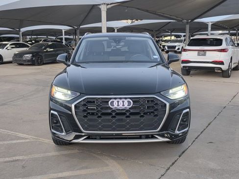 Used 2024 Audi Q5 e Premium Plus w/ Premium Plus Package image 2