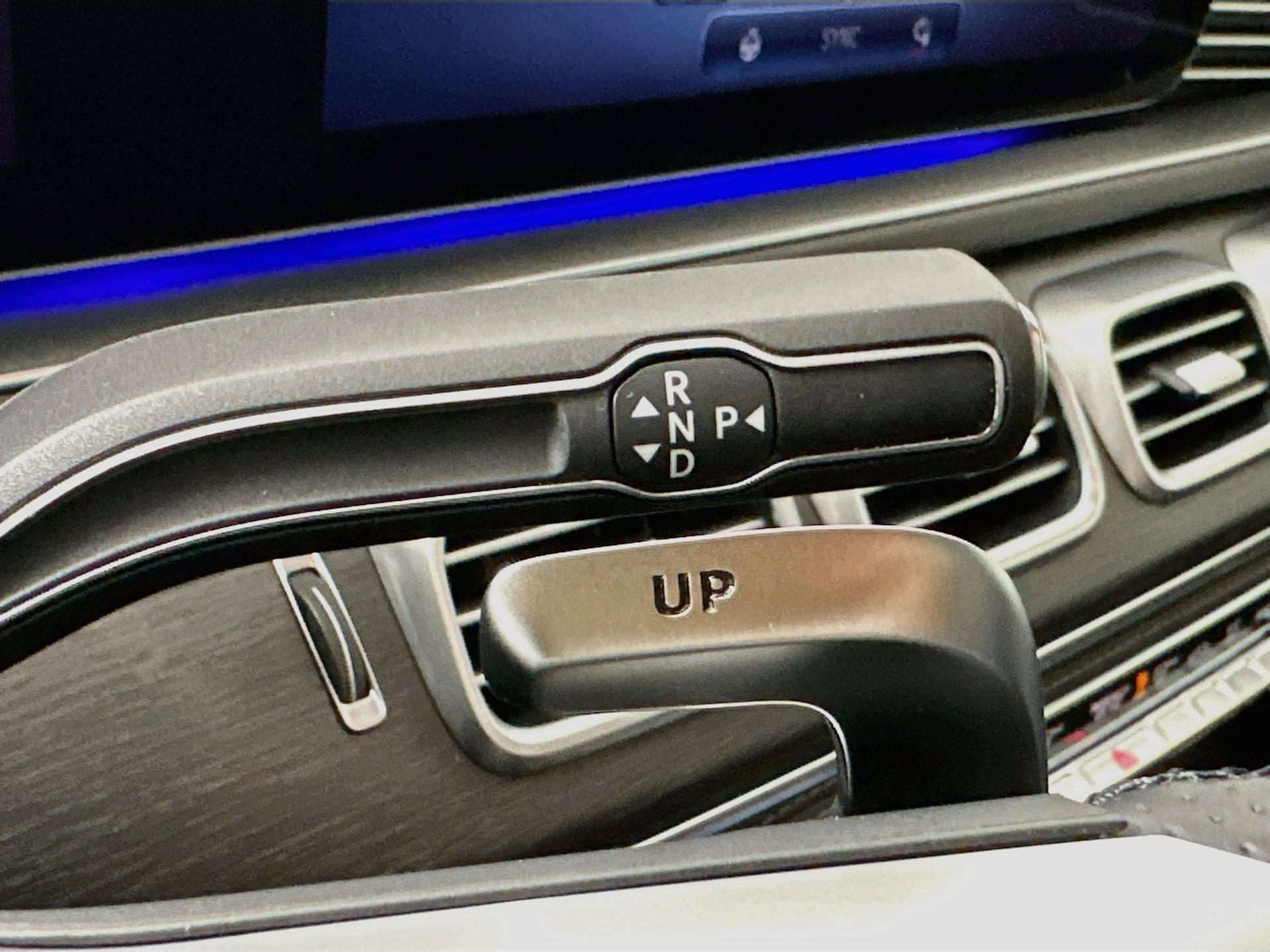 Certified 2025 Mercedes-Benz GLE 53 AMG 4MATIC Coupe image 18