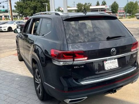 Used 2023 Volkswagen Atlas SEL AWD/4WD image 10
