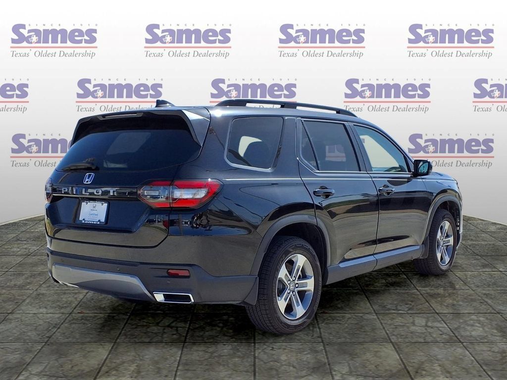 Certified 2026 Honda Pilot EX-L image 7