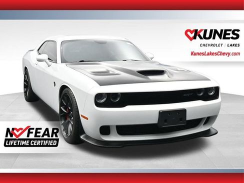 Used 2016 Dodge Challenger SRT Hellcat RWD image 1