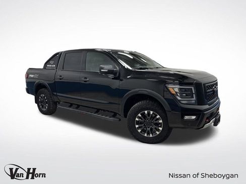 Used 2021 Nissan Titan PRO-4X w/ Pro-4x Convenience Package image 1