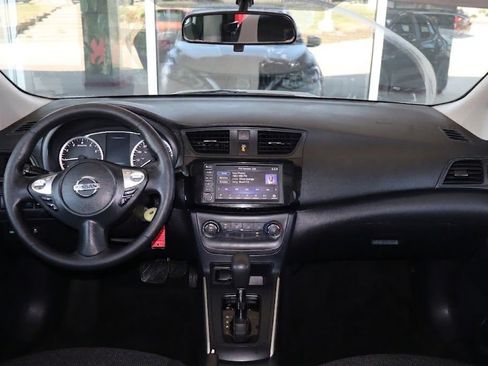 Used 2019 Nissan Sentra S FWD image 30