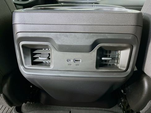 Used 2024 Chevrolet Silverado 1500 LT Trail Boss w/ Convenience Package II AWD/4WD image 33