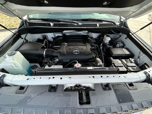 Used 2020 Toyota Tundra SR5 w/ TRD Off-Road Package image 35