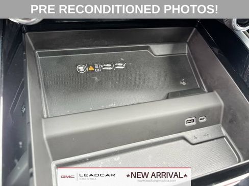 Used 2025 Chevrolet Tahoe RST w/ Comfort Package AWD/4WD image 36