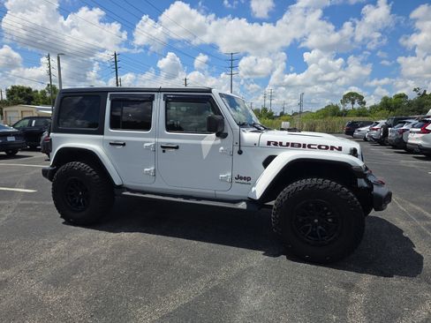 Used 2021 Jeep Wrangler Unlimited Rubicon AWD/4WD image 2