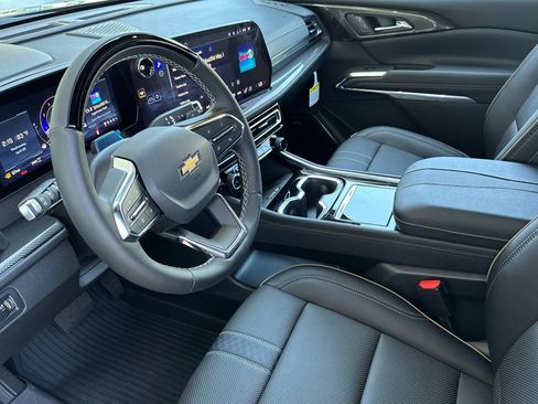 New 2026 Chevrolet Traverse High Country AWD/4WD image 9