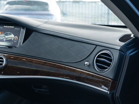 Used 2016 Mercedes-Benz Maybach S 600 image 18