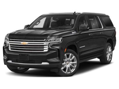 Used 2023 Chevrolet Suburban High Country w/ Premium Package 2